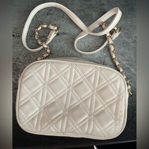 Forever 21 Crossbody Bad (White)